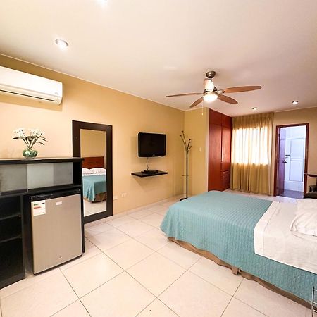 Apart Hotel El Canaveral Chincha Alta Eksteriør billede
