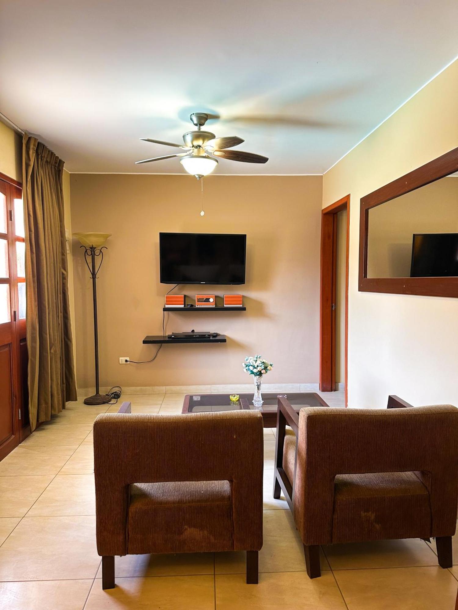 Apart Hotel El Canaveral Chincha Alta Eksteriør billede