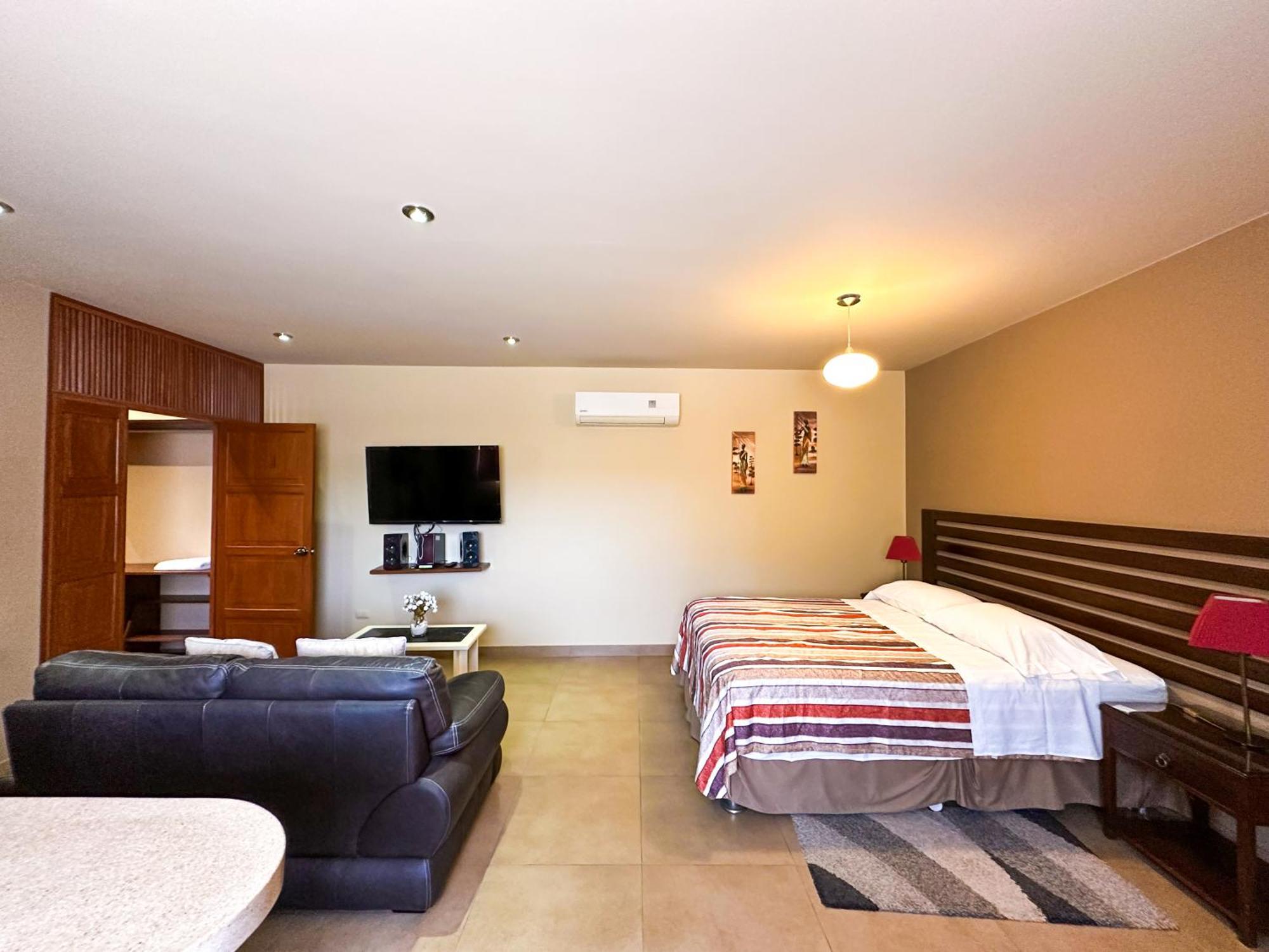 Apart Hotel El Canaveral Chincha Alta Eksteriør billede
