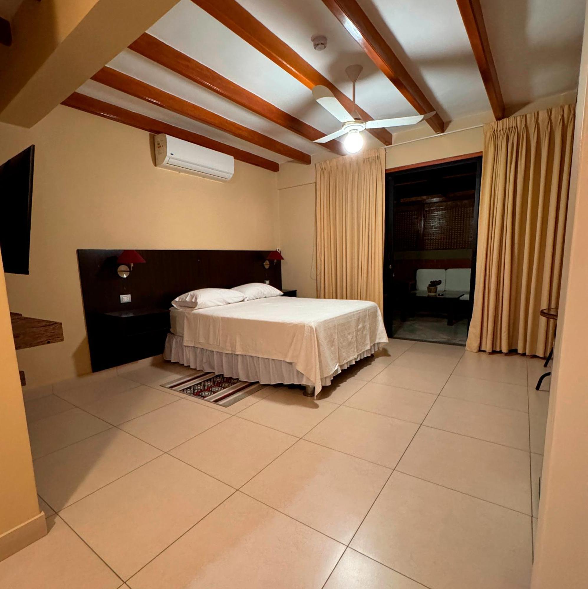 Apart Hotel El Canaveral Chincha Alta Eksteriør billede
